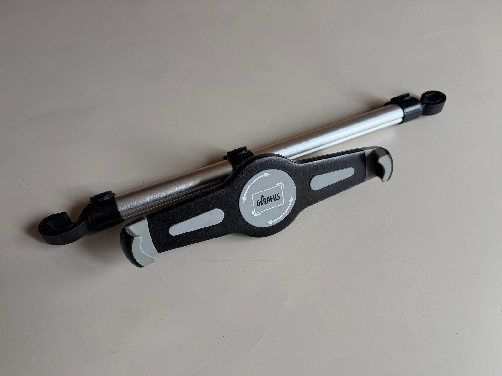Girafus ipad/tablet houder voor auto hoofdsteun, Ophalen of Verzenden, Zo goed als nieuw