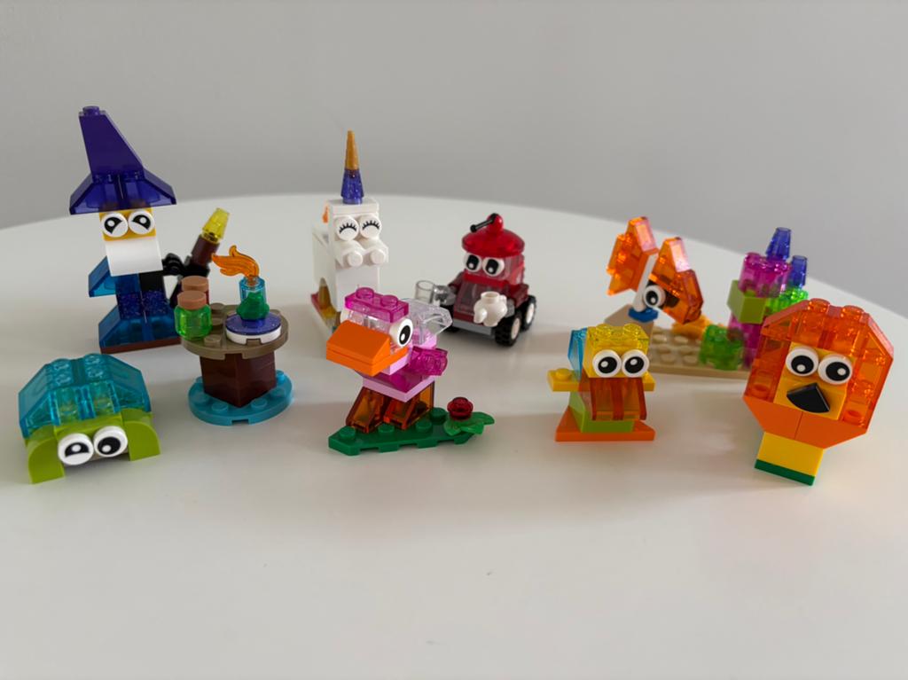 Lego classic Shiney poppetjes (11013), Verzamelen, Verrassingseieren, Ophalen of Verzenden, Zo goed als nieuw, Hardplasticfiguren