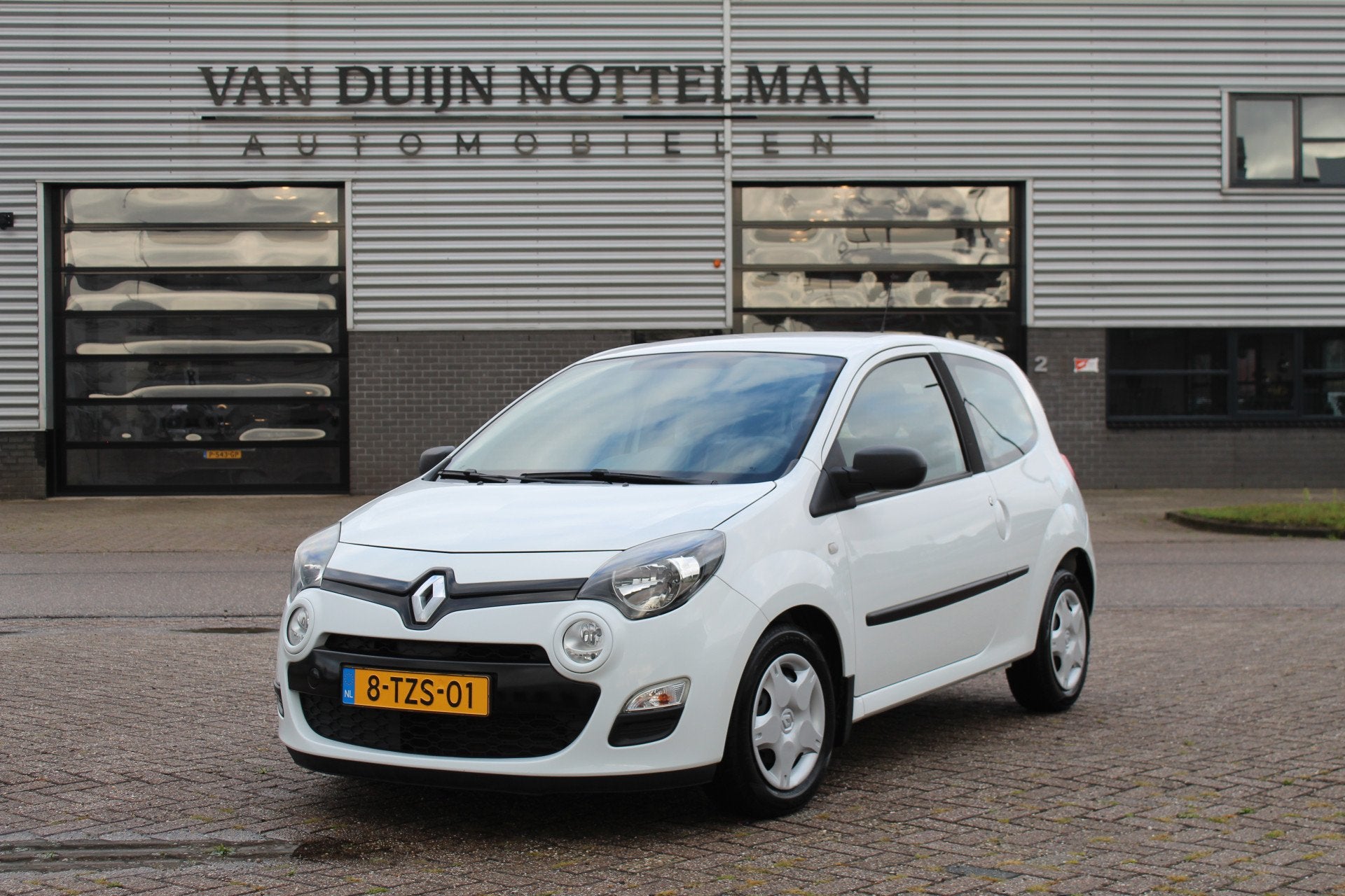 Renault Twingo 1.2 16V Parisienne / Airco / Zuinig / N.A.P., Voorwielaandrijving, Gebruikt, Huisgarantie, 4 cilinders