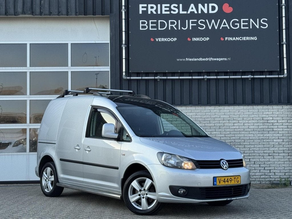 Volkswagen Caddy 1.6 TDI 102pk Automaat Trekhaak/Carplay/Cru, Euro 5, Gebruikt, Zwart, 4 cilinders