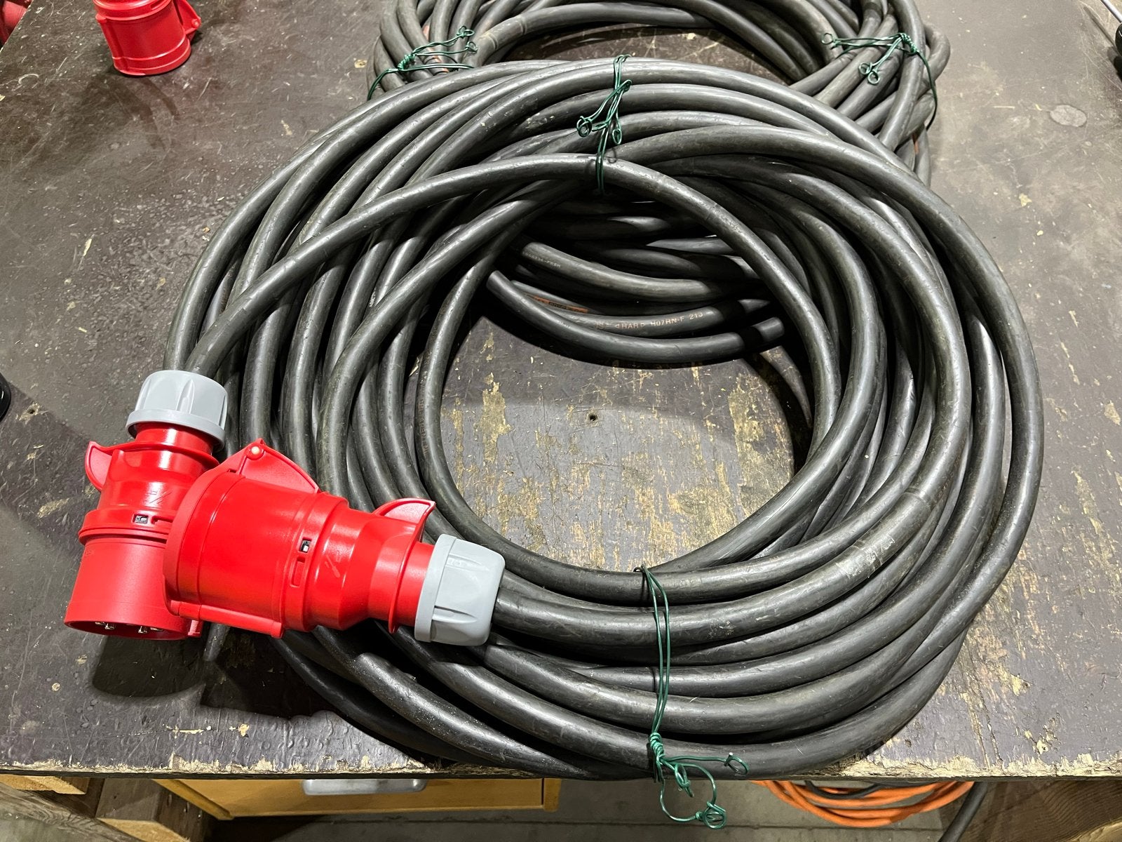 PCE 32A-6h 3P+N+A 200/346V 50-60Hz kabel, Ophalen of Verzenden, Zo goed als nieuw, Overige merken, Kabel of Snoer