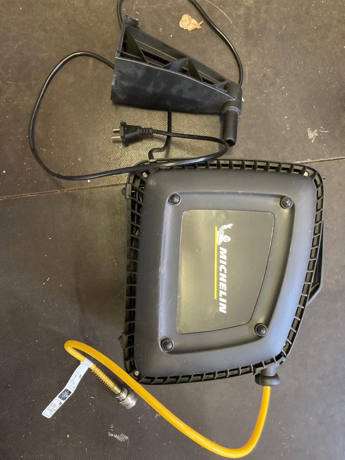 Mini compressor Michelin, Ophalen, Zo goed als nieuw