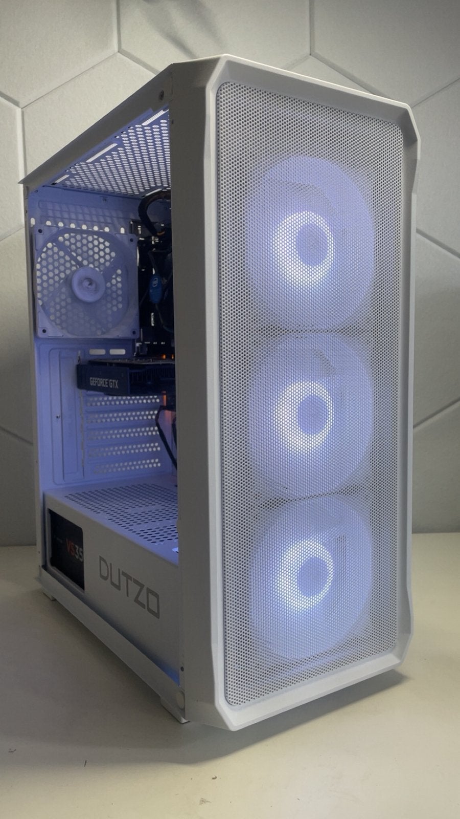Gaming PC - GTX 1650 - i5-7400, Ophalen of Verzenden, Zo goed als nieuw, Gaming, SSD