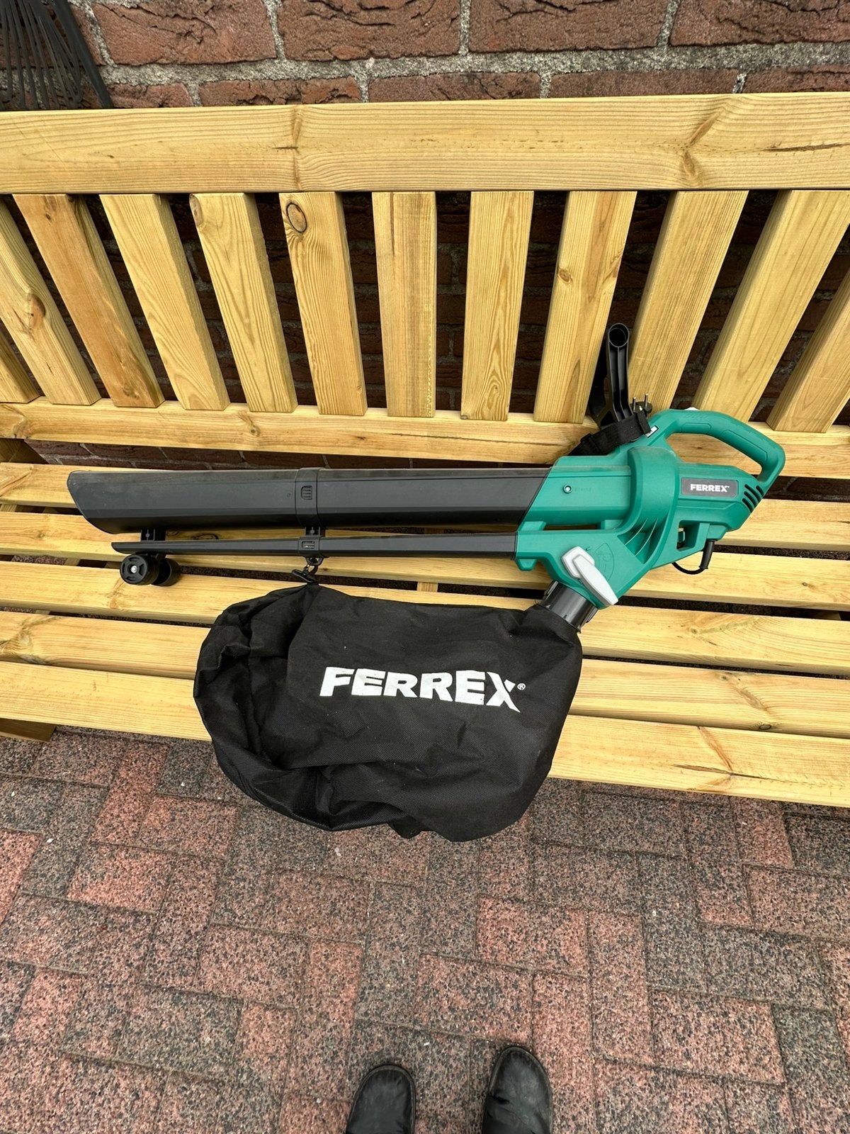 Ferrex elektrische bladblazer, Ophalen, Zo goed als nieuw, Elektrisch, Met opvangzak