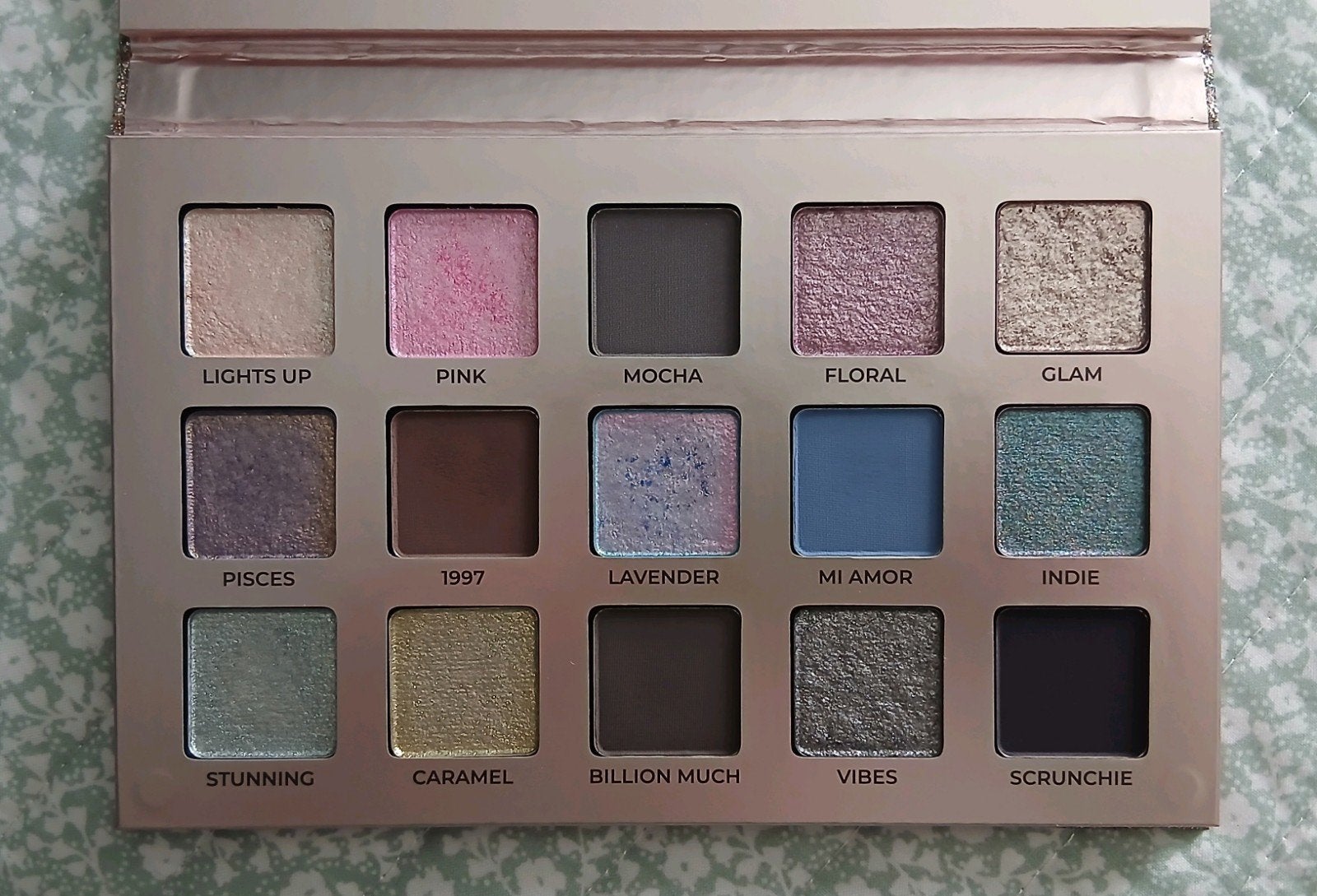 Adept Cosmetics X Amy Loves Palette, Ophalen of Verzenden, Zo goed als nieuw, Make-up, Overige kleuren