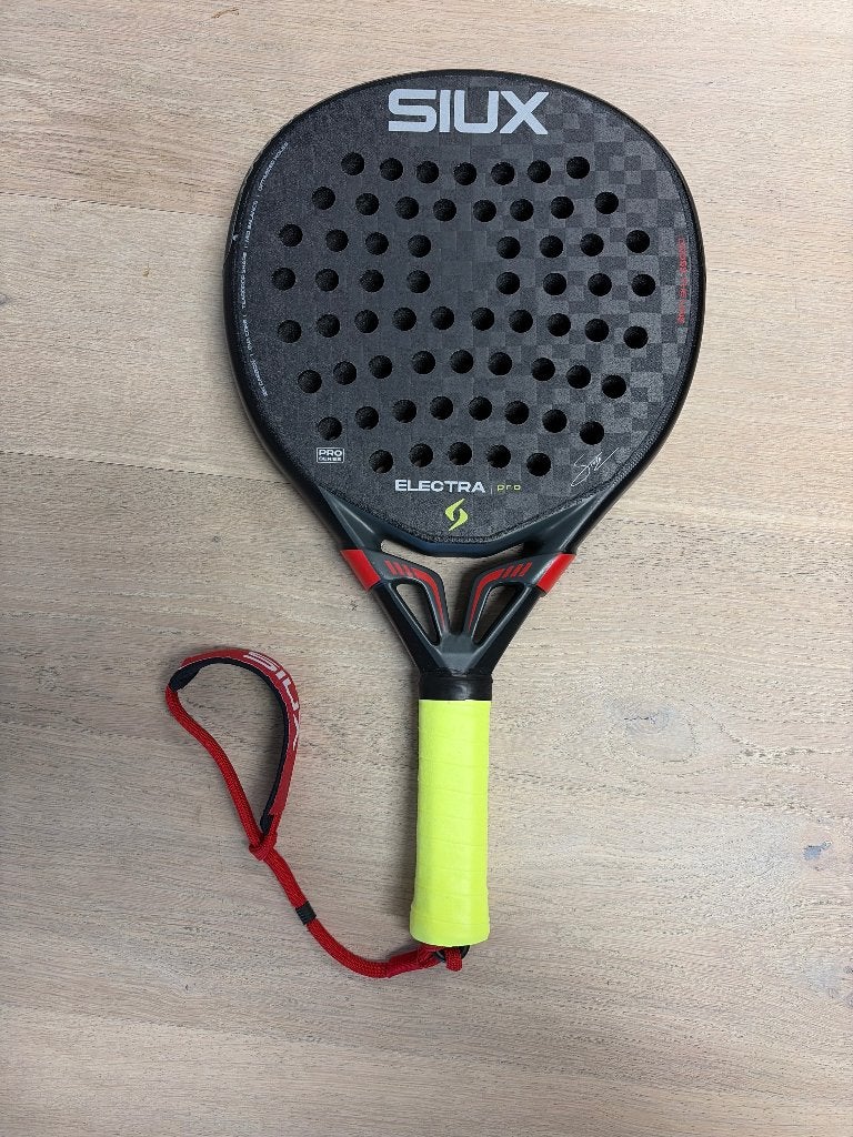 Siux Electra Pro 2026 padel racket ZO GOED ALS NIEUW, Sport en Fitness, Padel, Ophalen of Verzenden, Zo goed als nieuw, Padelracket