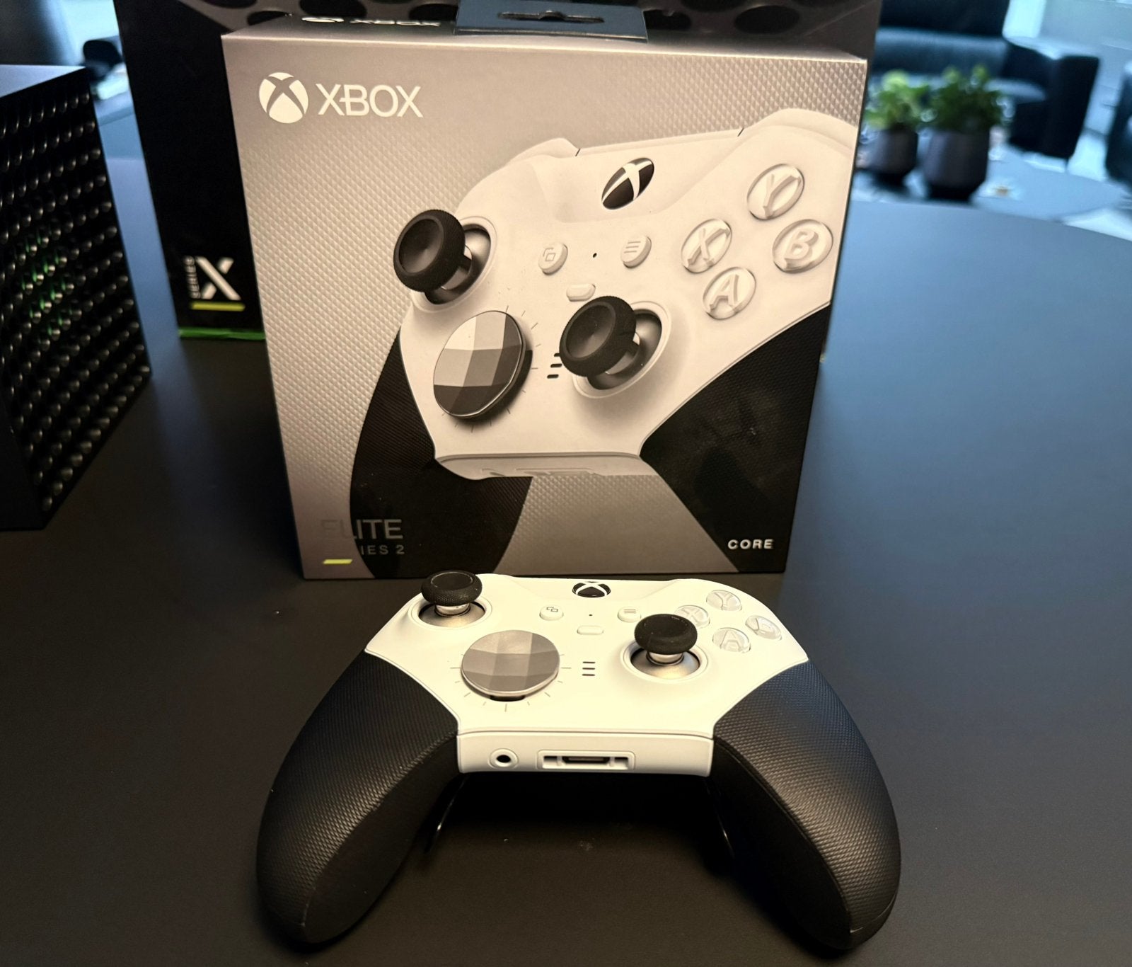 Foto 6 van Xbox Series X 1TB + Elite Series 2