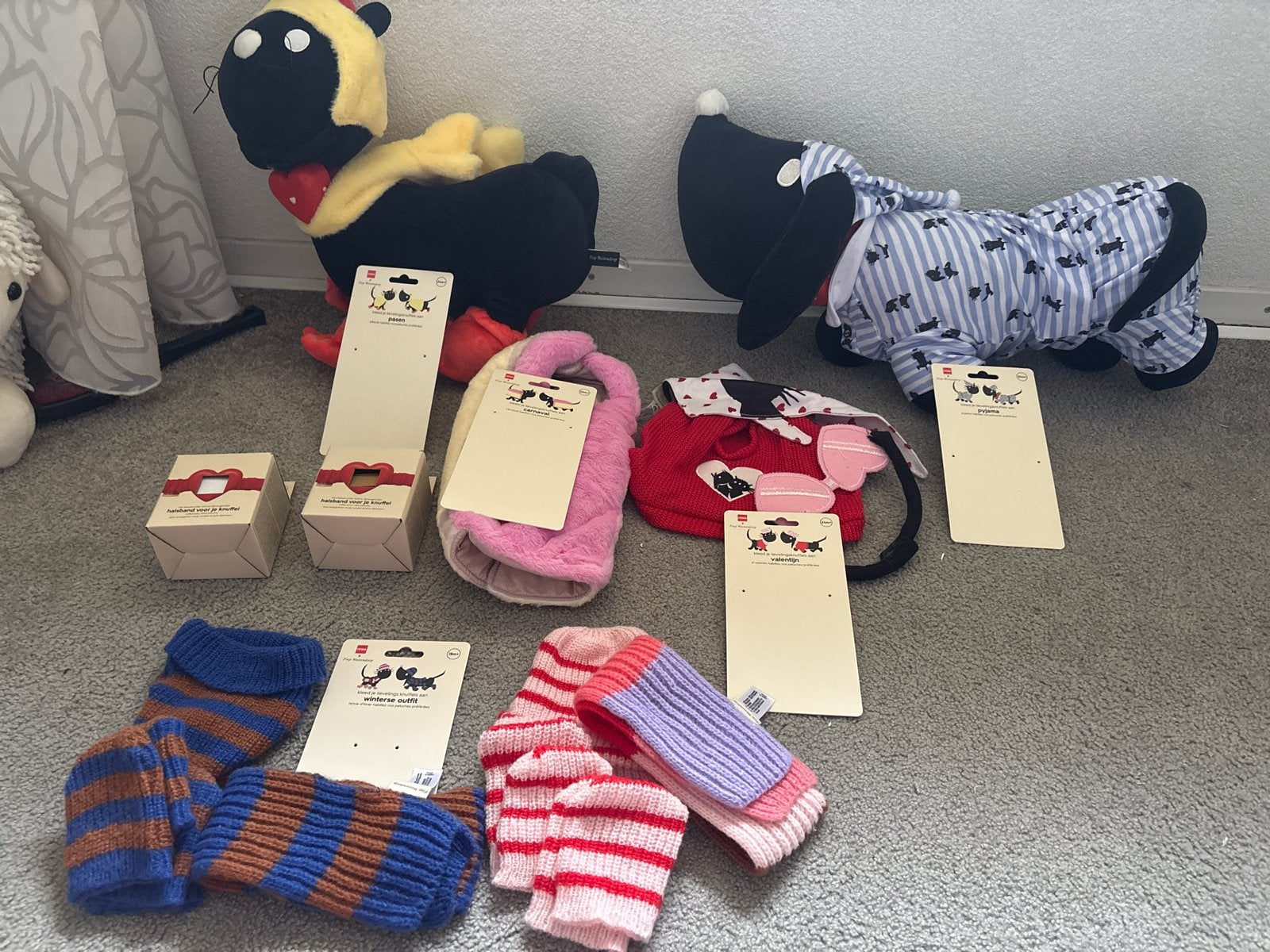 Hema takkie en siepie  knuffels en accessoires, Hema, Nieuw, Hond, Middelgroot (20 tot 80 cm)