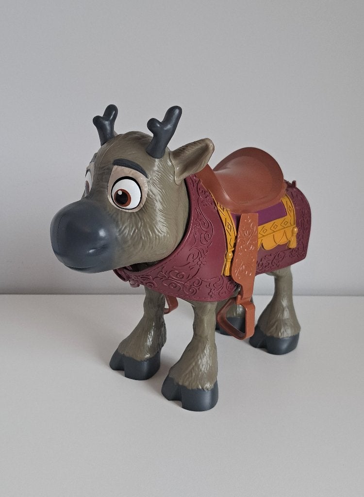 Frozen Sven - baby rendier voor poppen - Disney, Ophalen of Verzenden, Gebruikt, Babypop