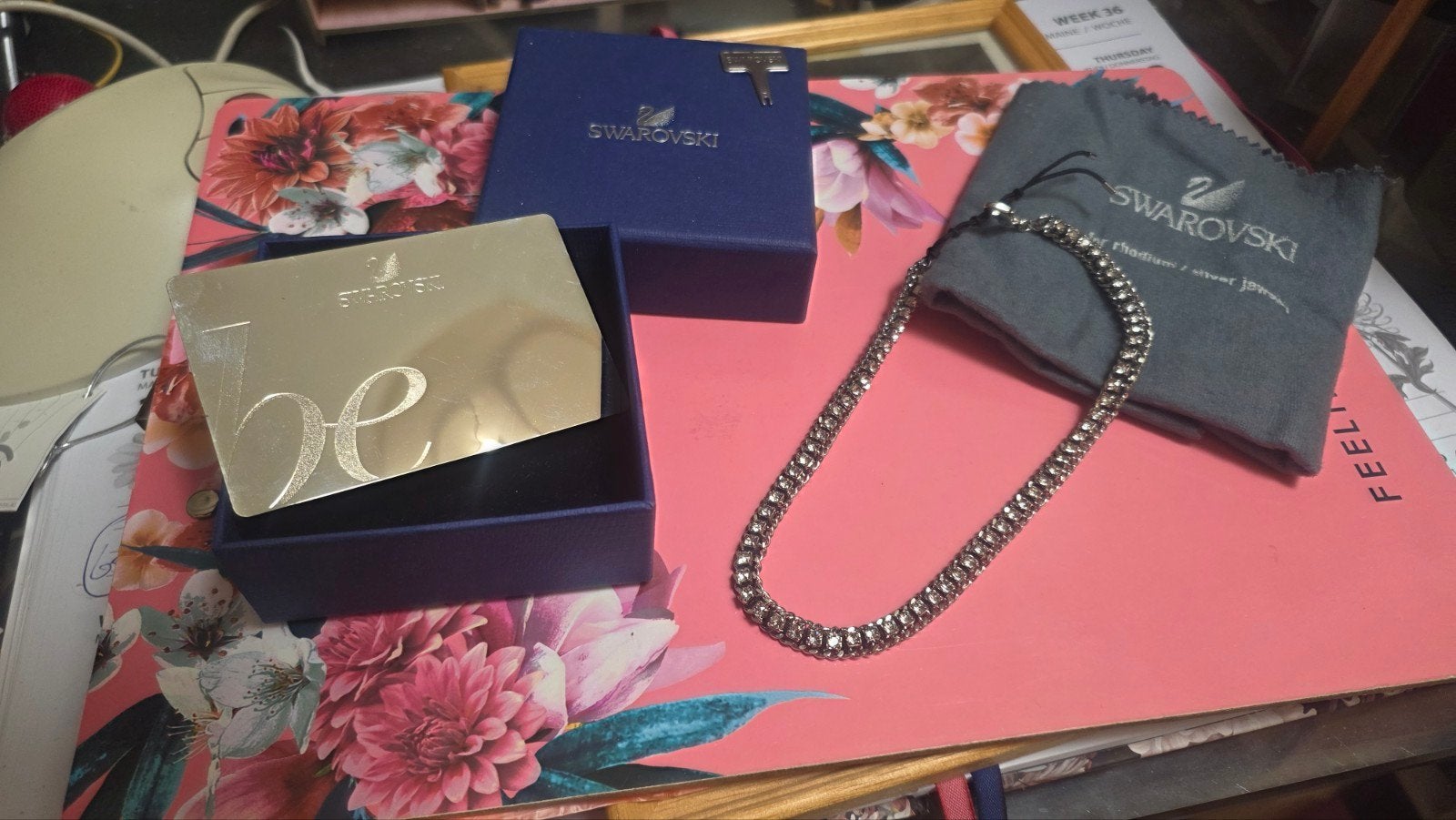 Swarovski ketting met kristallen, zo goed als nieuw, Overige materialen, Zo goed als nieuw, Zilver, Ophalen