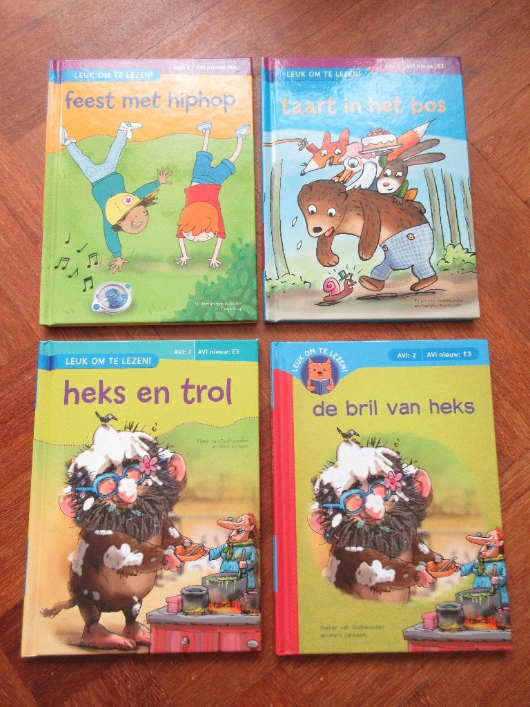 4 x boeken Avi M3 / E3, Boeken, Kinderboeken | Jeugd | onder 10 jaar, Gelezen, Fictie algemeen, Ophalen of Verzenden, Willemijn van Abeelen, Eefje Kuijl, Pieter van Oudheusden