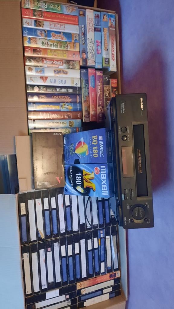 Dvd speler Sharp incl kinderDvds., Alle leeftijden, Ophalen, Zo goed als nieuw