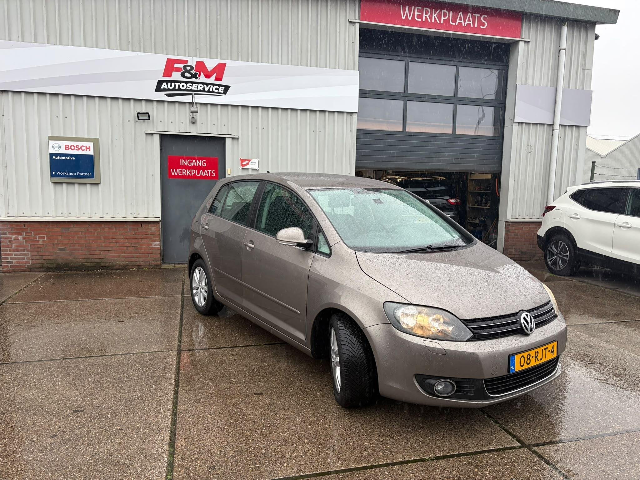 Volkswagen Golf Plus 1.2 TSI Highline BlueMotion Clima, crui, Euro 5, Gebruikt, 4 cilinders, Origineel Nederlands