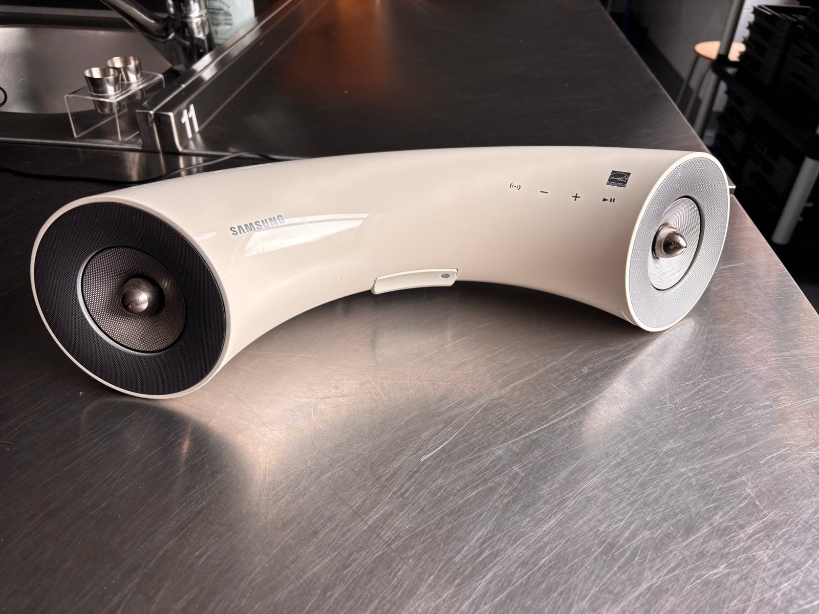 Samsung DA-E650 Audio Dock met Bluetooth en USB, Audio, Tv en Foto, Luidsprekers, Gebruikt, Overige typen, Minder dan 60 watt