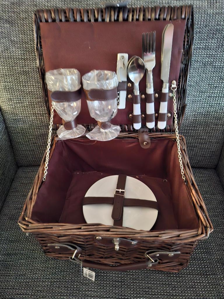 Rieten picknickmand NIEUW, Ophalen, Nieuw