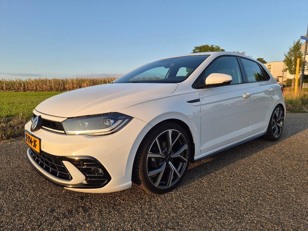 Volkswagen Polo 1.0 R-Line TSI 95pk 2023 Wit, Voorwielaandrijving, Stof, Euro 6, Handgeschakeld