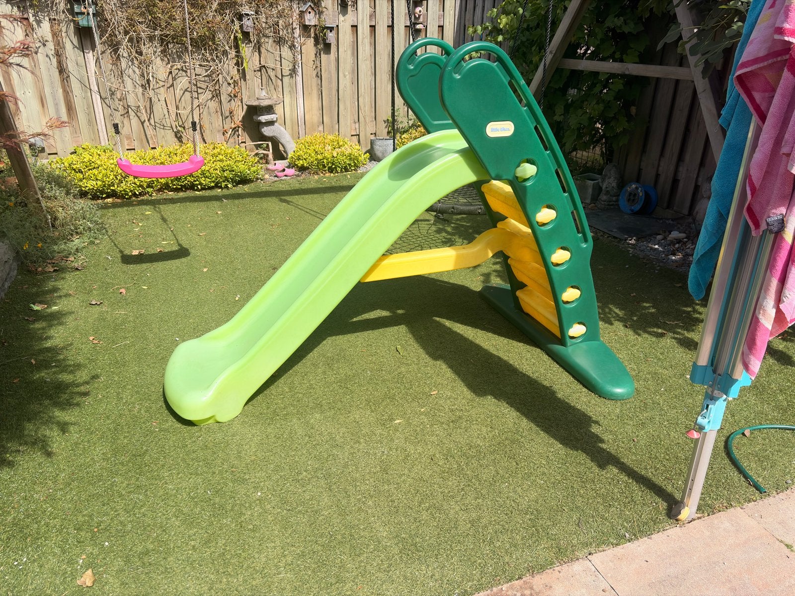 Gratis Little Tikes Glijbaan., Kinderen en Baby's, Speelgoed | Buiten | Speeltoestellen, Ophalen, Gebruikt, Glijbaan