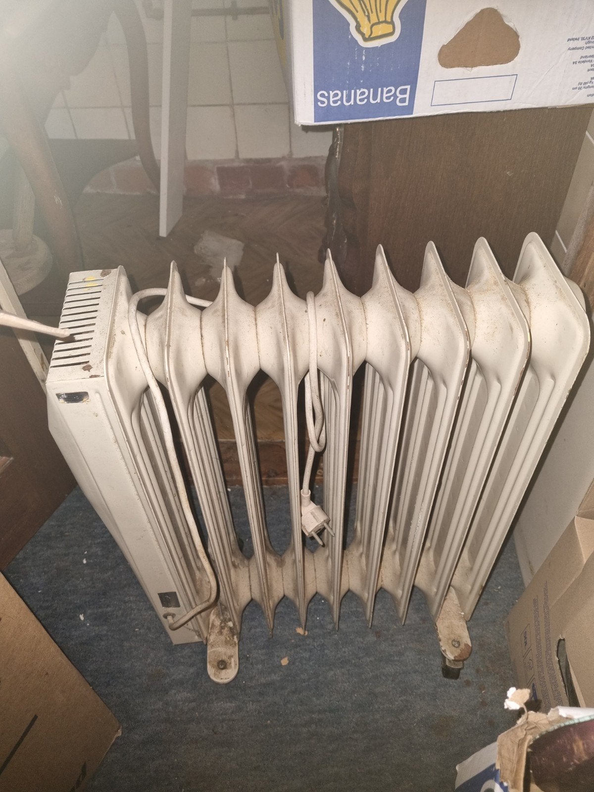 Oliegevulde radiator - moet schoongemaakt worden, Ophalen, Gebruikt, Radiator