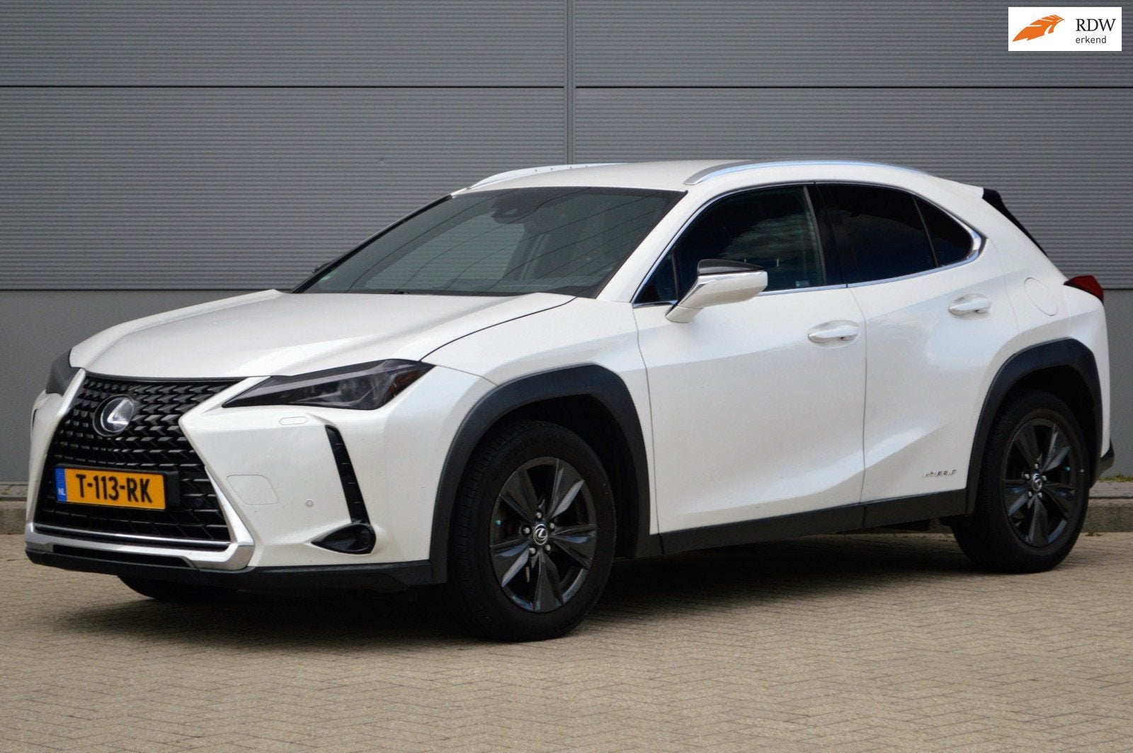 Lexus UX 250h, Auto's, Gebruikt, 4 cilinders, Wit, Bedrijf