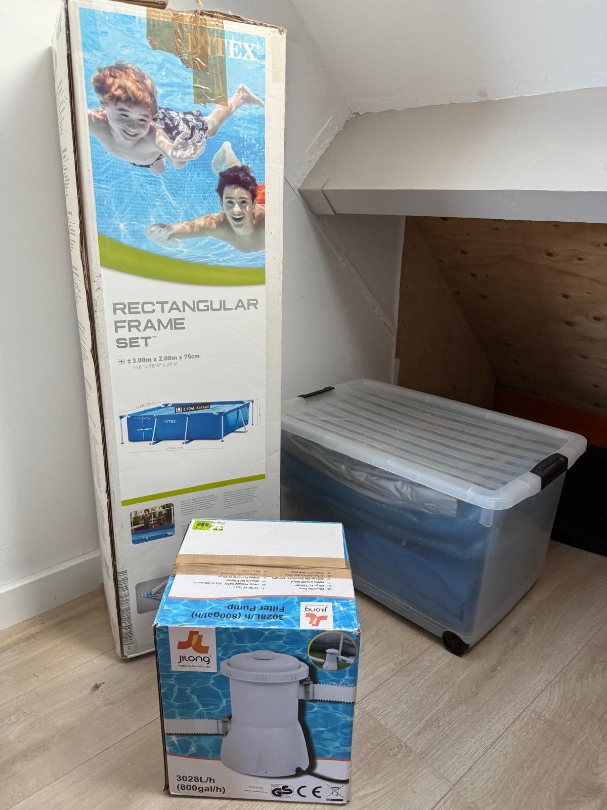 Intex zwembad 3x2m met pomp en afdekzeil, Tuin en Terras, Ophalen, Gebruikt, Opzetzwembad, 200 tot 400 cm