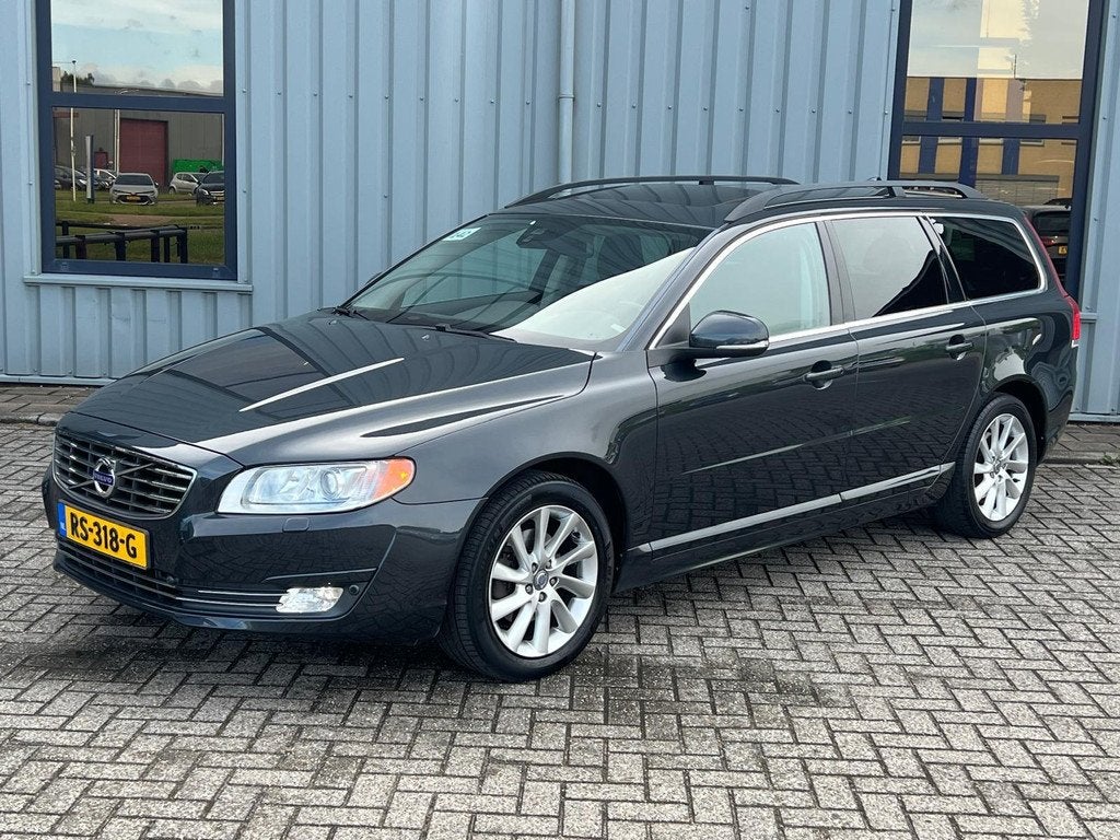 Volvo V70 2.0 D4 Automaat -Standkachel - Schuifdak - Stoelve, 12 maanden, Stof, Euro 6, 4 cilinders