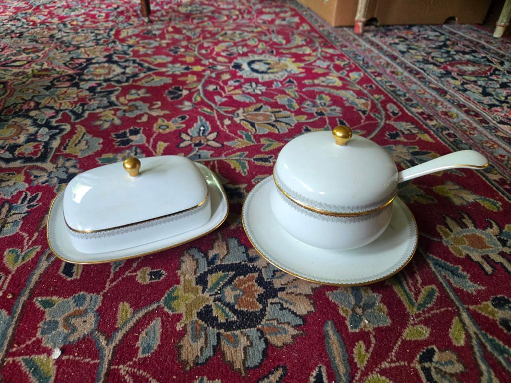 Botervloot sauskom schalen setje Hutschenreuther Hohemberg, Antiek en Kunst, Antiek | Servies los, Ophalen