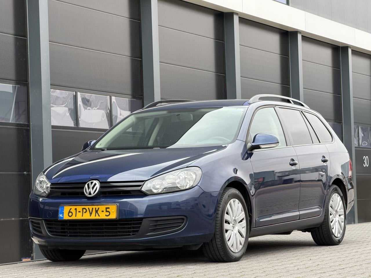 Volkswagen Golf 1.6 TDI Navi (bj 2011), 1345 kg, Blauw, Stoelverwarming, 125 €/maand