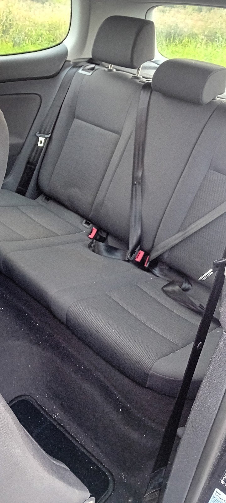 Foto 12 van Volkswagen Golf 1.6 16V FSI 85KW 3D 2004 Blauw