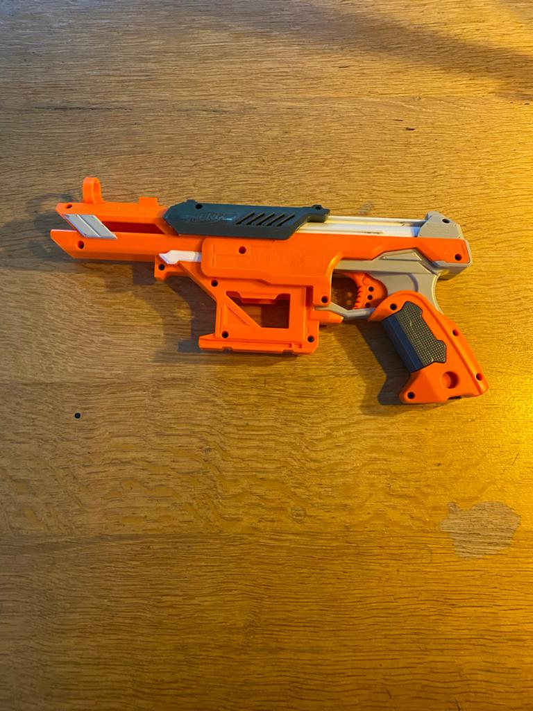 Nerf AccuStrike Falconfire Blaster, Ophalen of Verzenden, Zo goed als nieuw, Overige typen