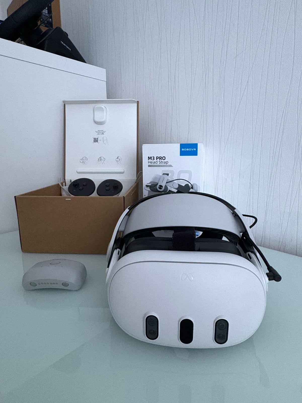 Meta Quest 3 512GB met BoboVR M3 Pro Head Strap, Spelcomputers en Games, Virtual Reality, Ophalen, Zo goed als nieuw, VR-bril