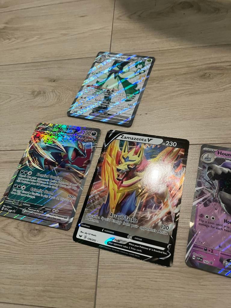 Pokémon jumbo kaarten: Meowscarada, Zamazenta, Houndstone, Ophalen, Zo goed als nieuw, Meerdere kaarten, Foil