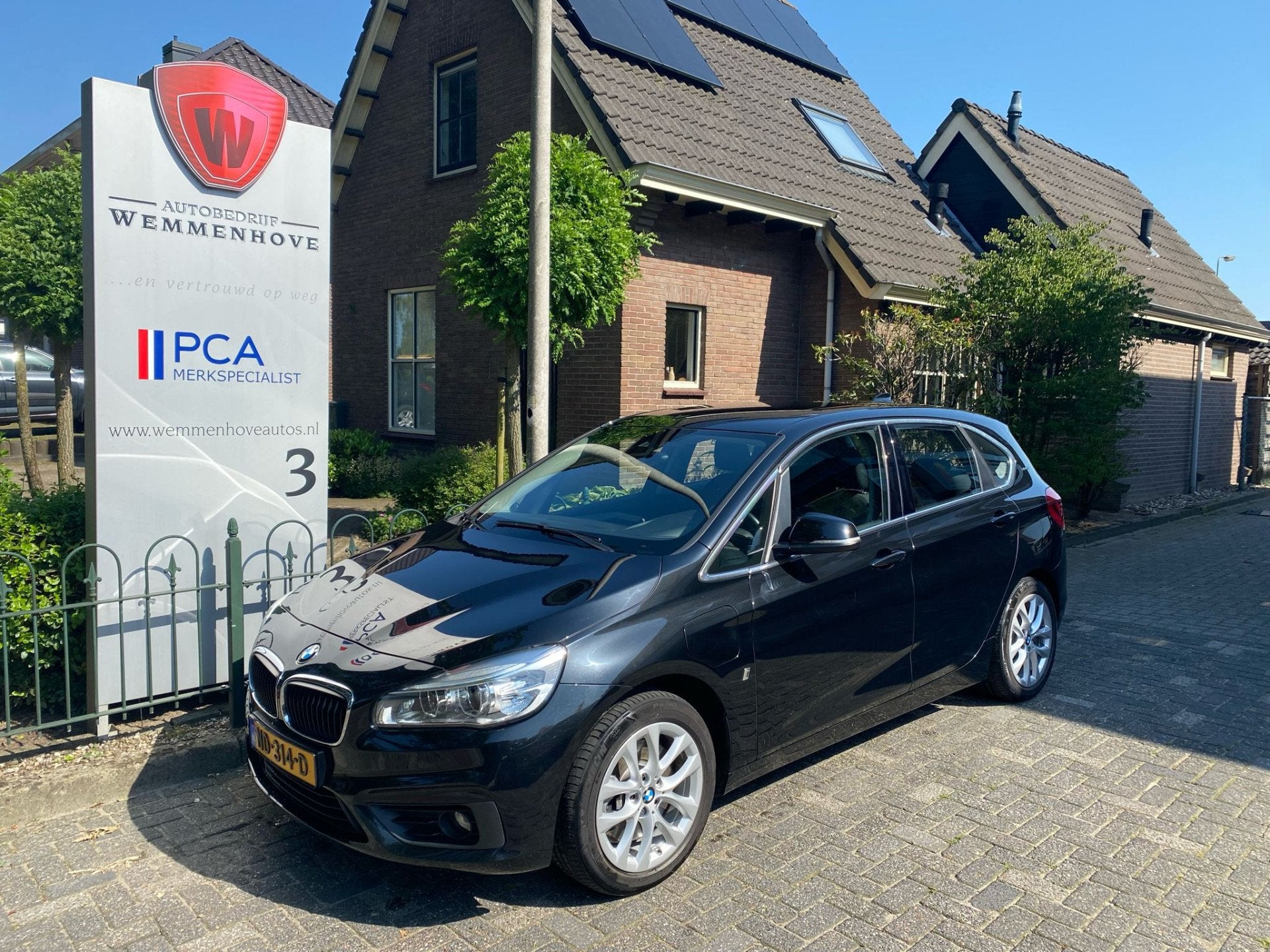 BMW 2 Serie Active Tourer 225xe iPerformance Centennial Exec, Automaat, 12 maanden, Stof, Gebruikt