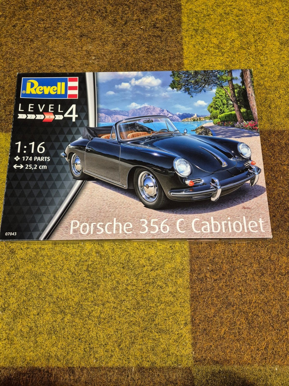 Revell 07043 Porsche 356 C Cabriolet, Hobby en Vrije tijd, Modelbouw | Auto's en Voertuigen, Auto, Revell, Groter dan 1:32, Nieuw