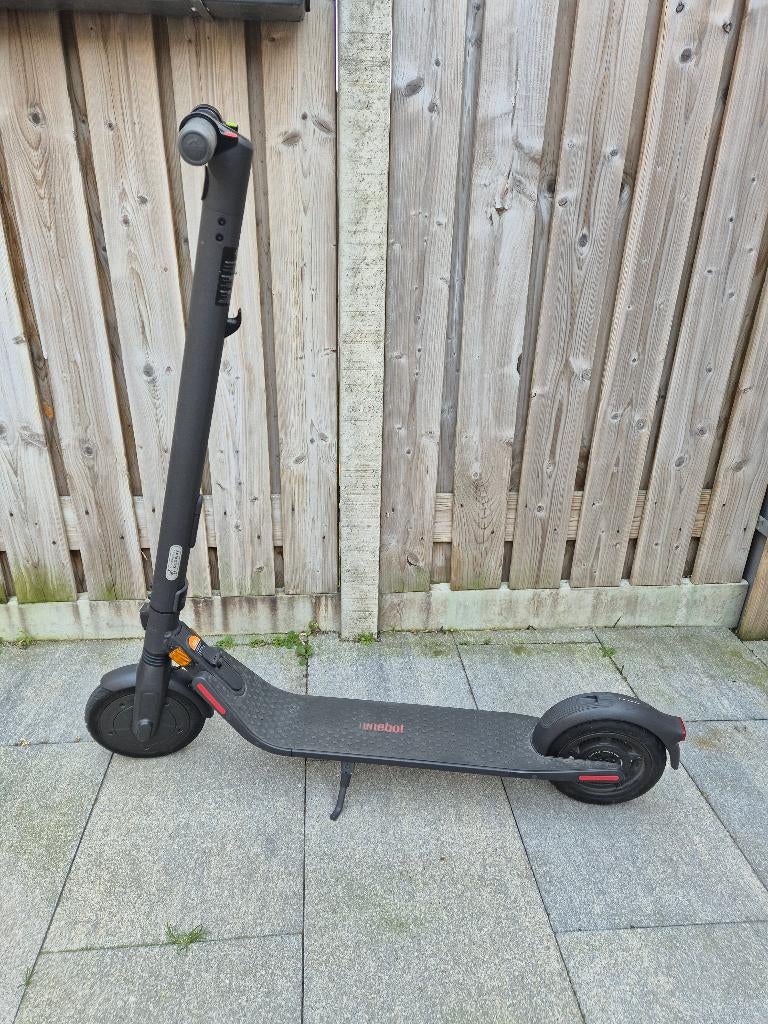 Ninebot KickScooter E25E, Ophalen, Zo goed als nieuw