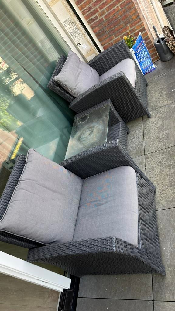 Wicker tuinsetje. 2 stoelen kussen tafeltje met glasplaat., Ophalen, Zo goed als nieuw, Wicker, 2 zitplaatsen