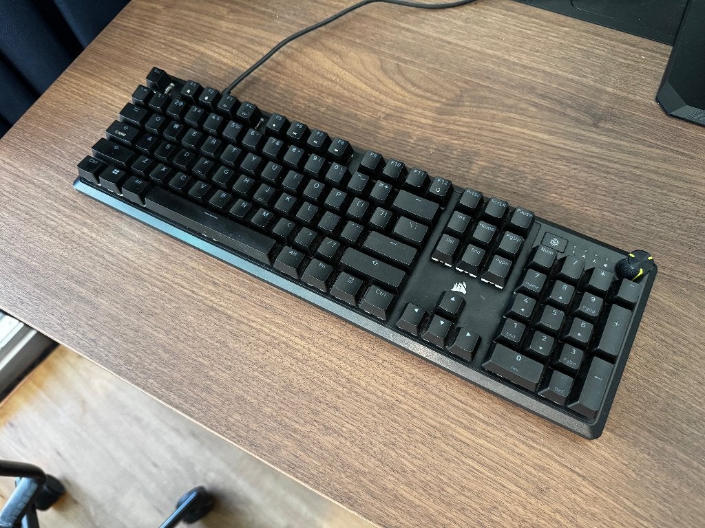 Corsair Core K70 keyboard, Computers en Software, Ophalen of Verzenden, Zo goed als nieuw, Qwerty, Verlichte toetsen