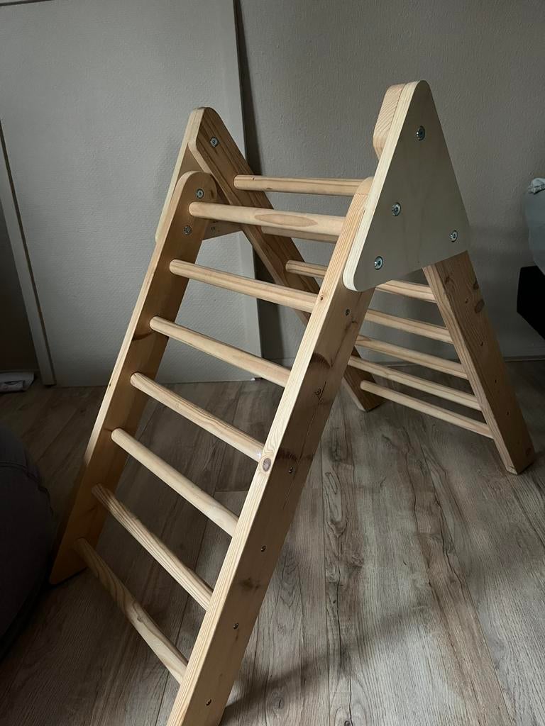 Kleuter klimrek voor €32,50, Kinderen en Baby's, Speelgoed | Houten speelgoed, Ophalen, Zo goed als nieuw, Overige typen