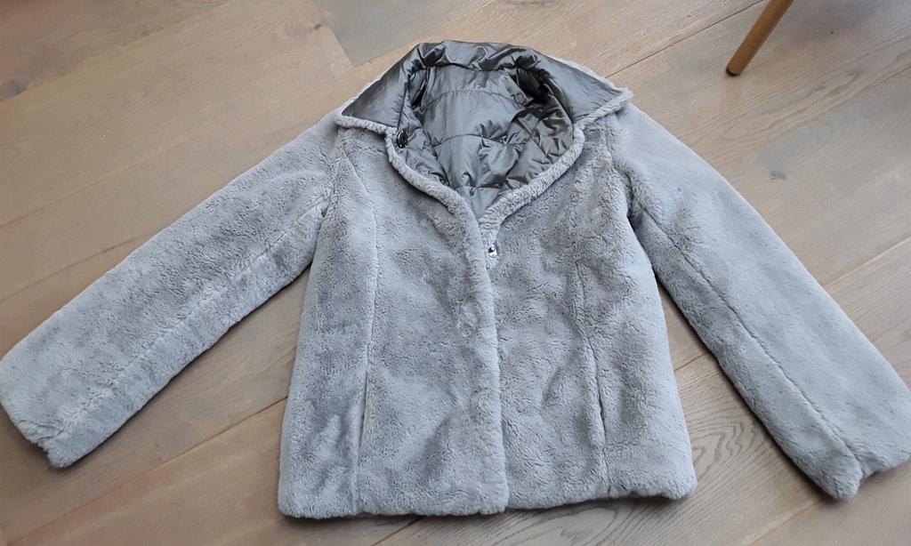 Te koop: Dubbelzijdig zgan tussenjas van RIVER WOODS! Mt:XS, Kleding | Dames, Ophalen of Verzenden, Zo goed als nieuw, Maat 34 (XS) of kleiner
