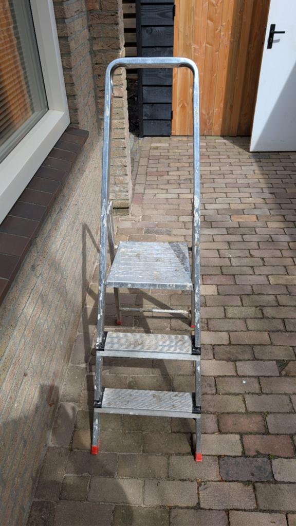 Altrex Type A 603 Trap - Gebruikt, Doe-het-zelf en Verbouw, Ladders en Trappen, Ophalen