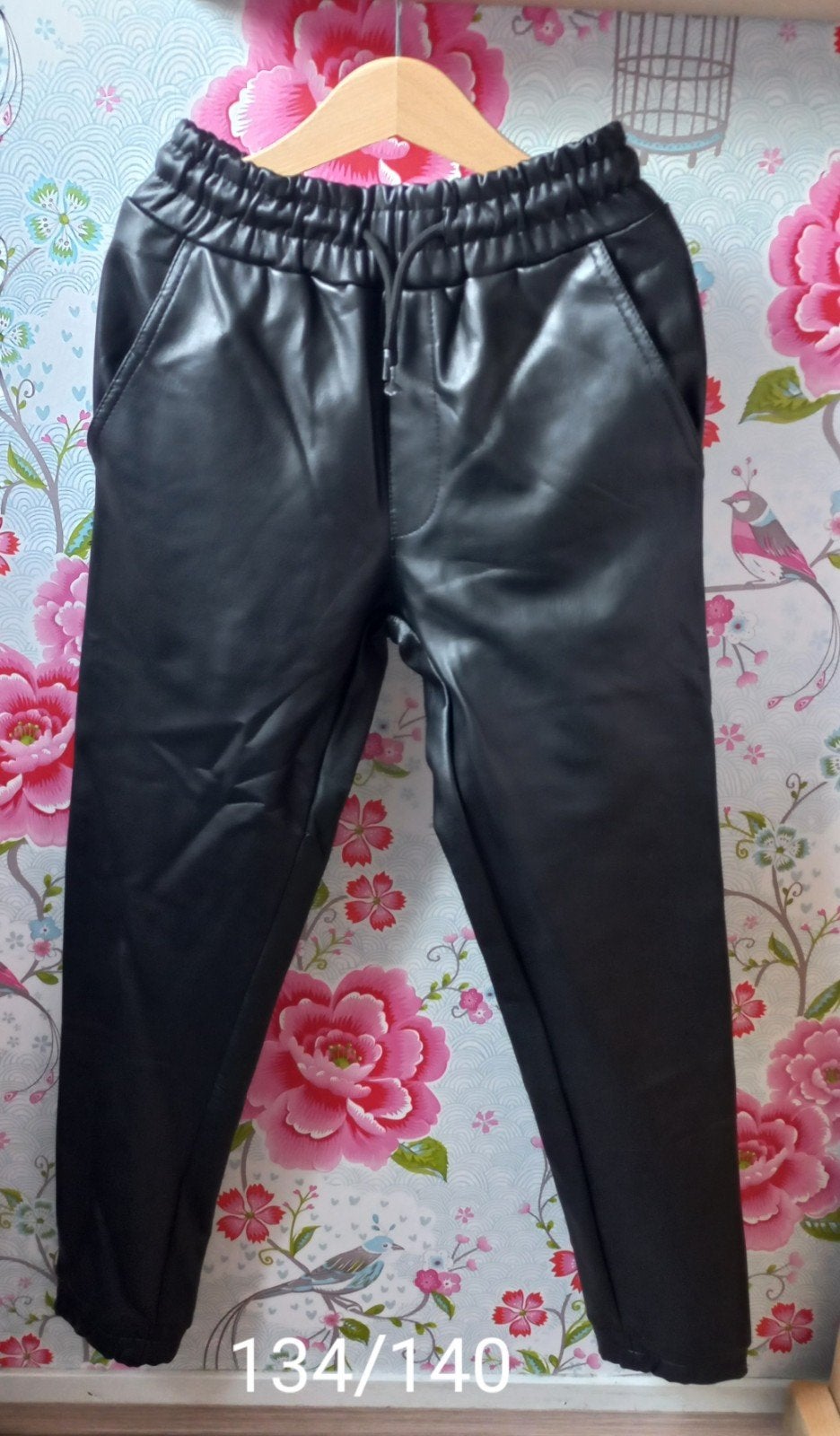 leatherlook broek, Kinderen en Baby's, Ophalen of Verzenden, Meisje, Broek