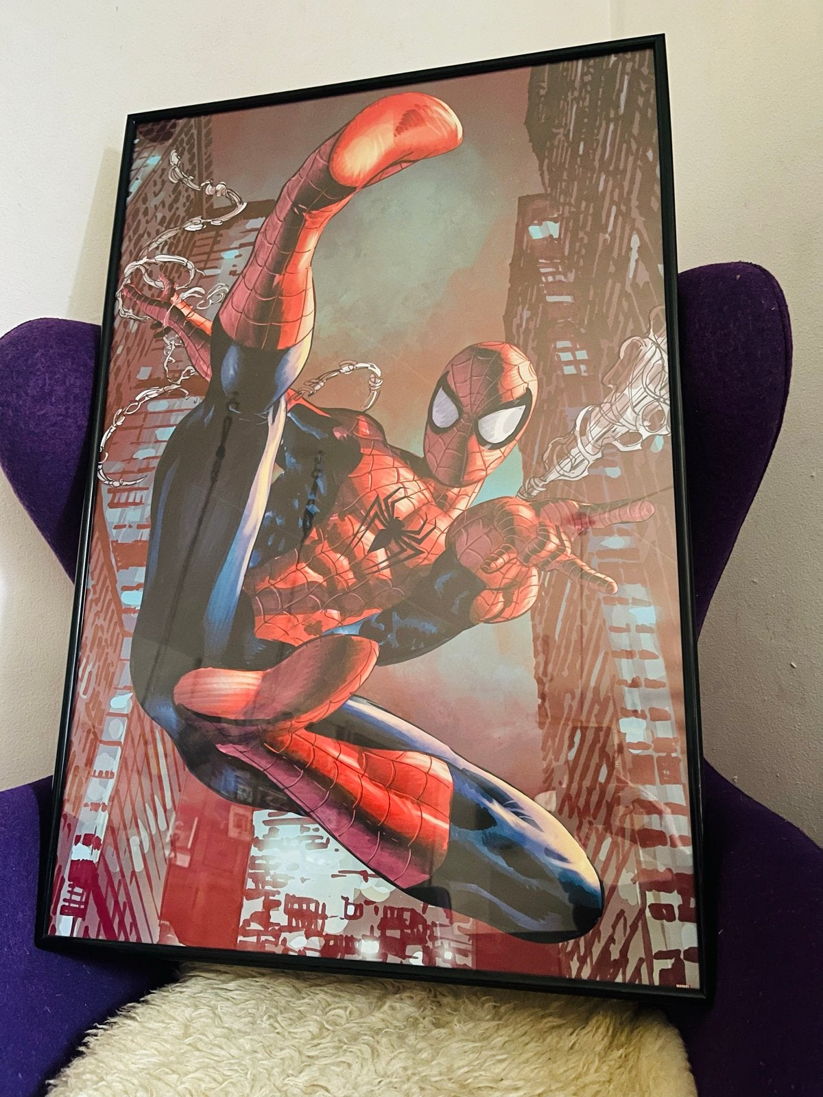 Grote ingelijste Spider-Man poster (92x62,5 cm), Verzamelen, Posters, Ophalen, Met lijst, Deurposter of groter, Film en Tv