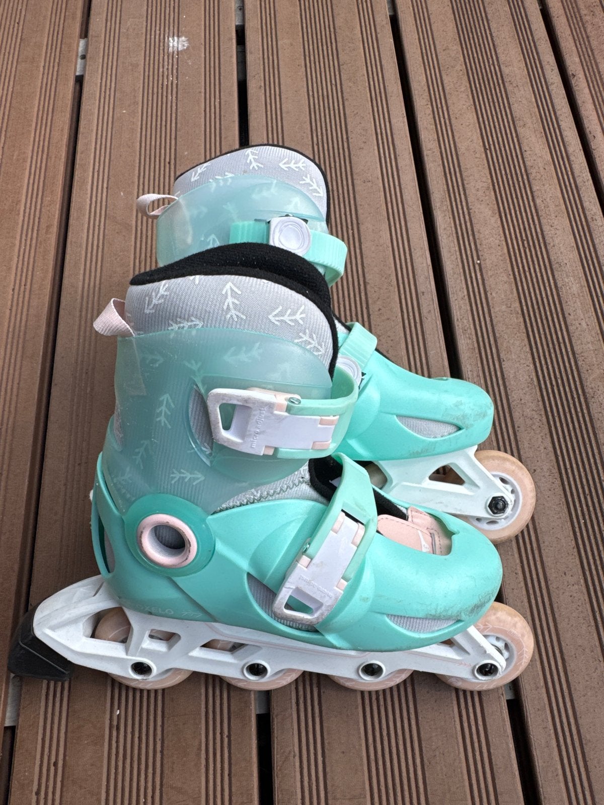 Oxelo verstelbare inline skates - Maat 28/32, Kinderen en Baby's, Speelgoed | Buiten | Rolschaatsen, Ophalen, Verstelbaar, Gebruikt