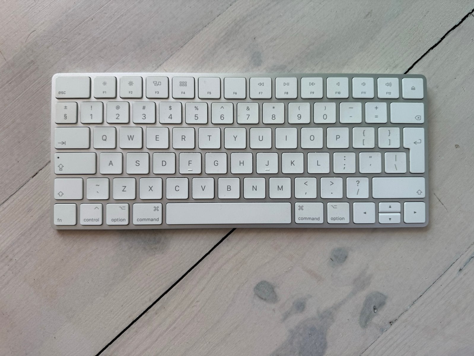 Apple keyboard wireless klein, Gebruikt, Draadloze ontvanger, Ophalen of Verzenden, Draadloos