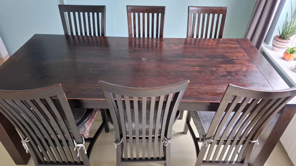 Tafel met 6 stoelen, Huis en Inrichting, Complete eetkamers, Ophalen, Gebruikt, Teak koloniaal, 4 tot 6 stoelen