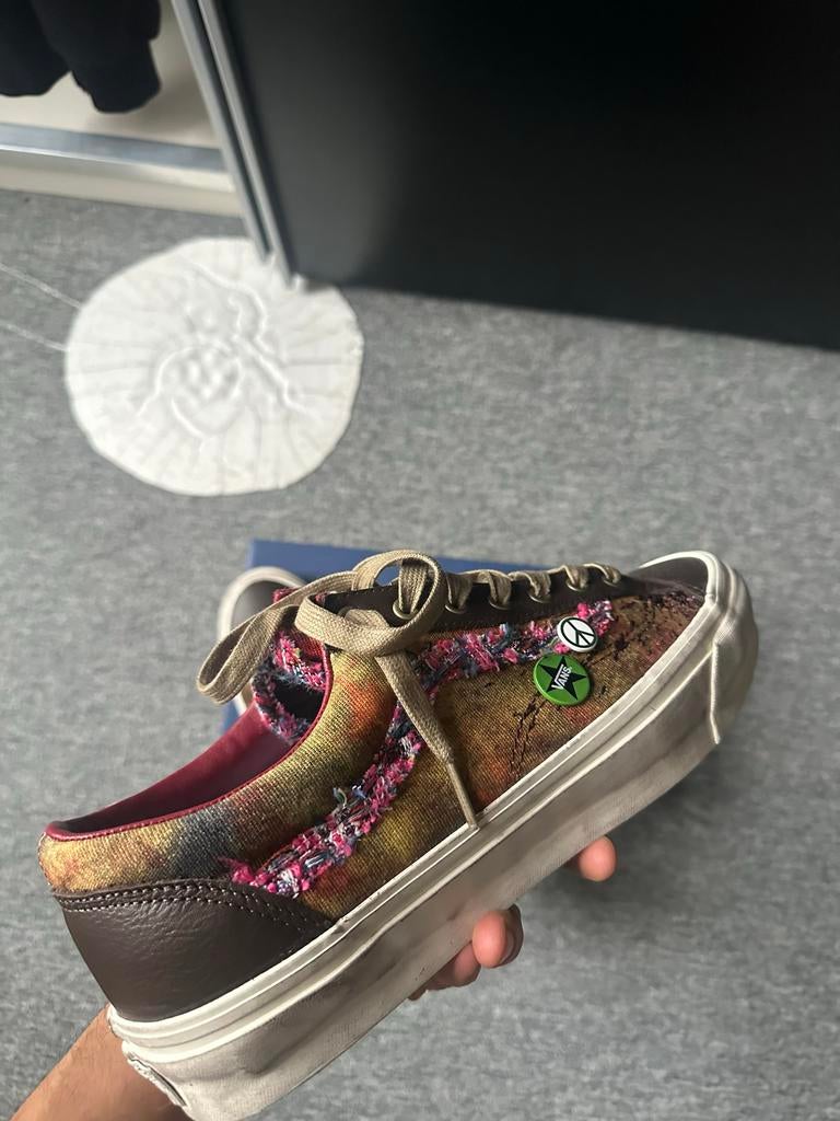 Vans Souvenir Brown EU 45 / US 12, Ophalen of Verzenden, Zo goed als nieuw, Bruin, Sneakers of Gympen
