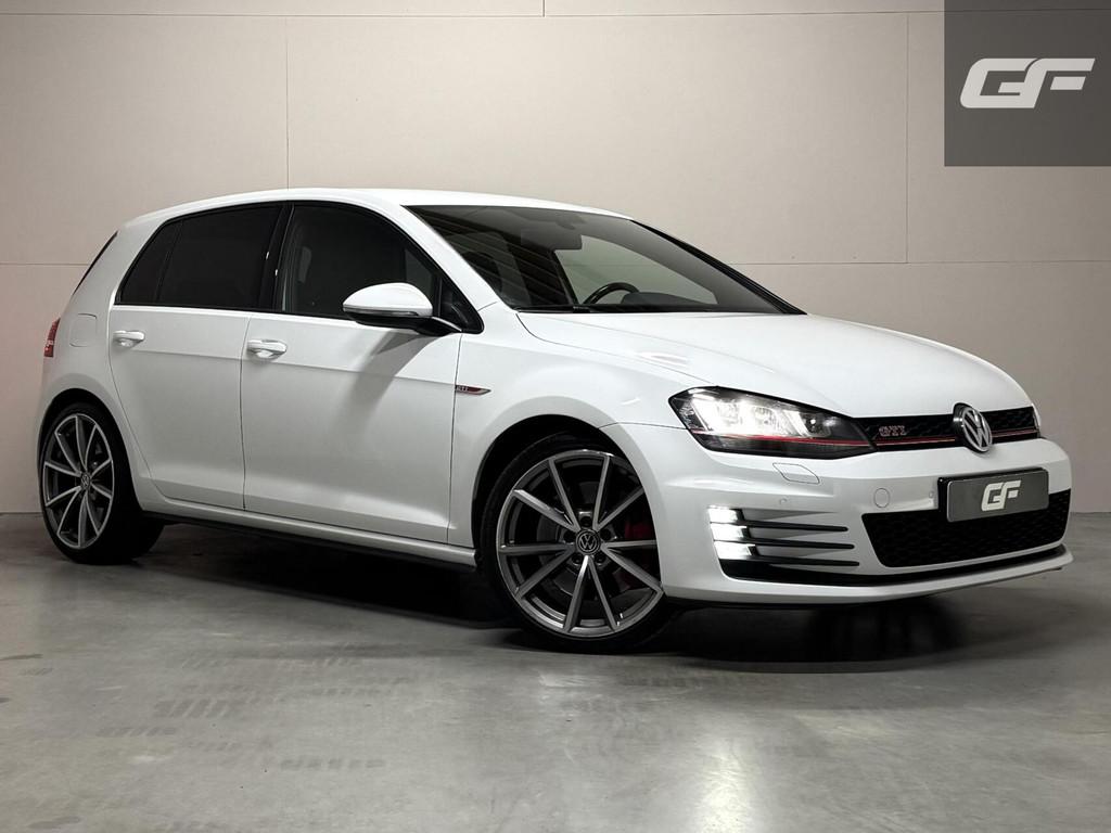 Volkswagen Golf 2.0 TSI GTI Performance DSG Navi Cruise PDC, Automatische klimaatregeling, Stof, Gebruikt, 4 cilinders