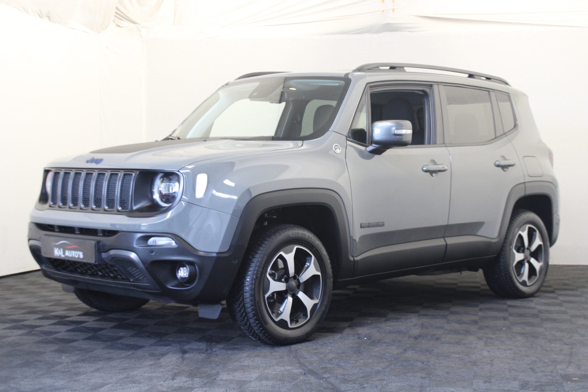 Jeep Renegade 4xe 240 Plug-in Hybrid Electric Trailhawk |Sto, Automaat, Gebruikt, 4 cilinders, Leder en Stof