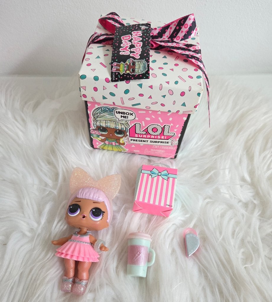 Lol Surprise mini pop present Surprise, Ophalen of Verzenden, Zo goed als nieuw, Overige typen