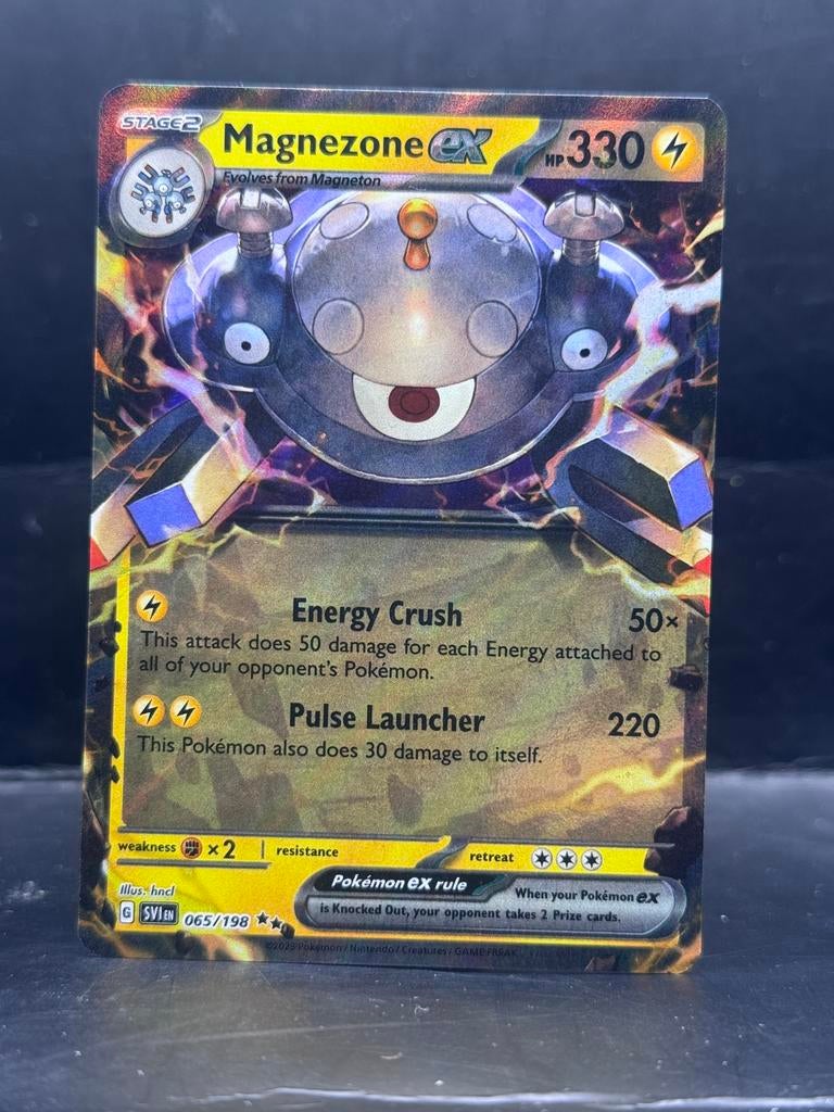 Pokemon Scarlet & Violet Base - Magnezone ex 065/198, Ophalen of Verzenden, Zo goed als nieuw