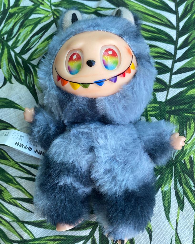 Labubu monster, Ophalen of Verzenden, Zo goed als nieuw, Overige typen